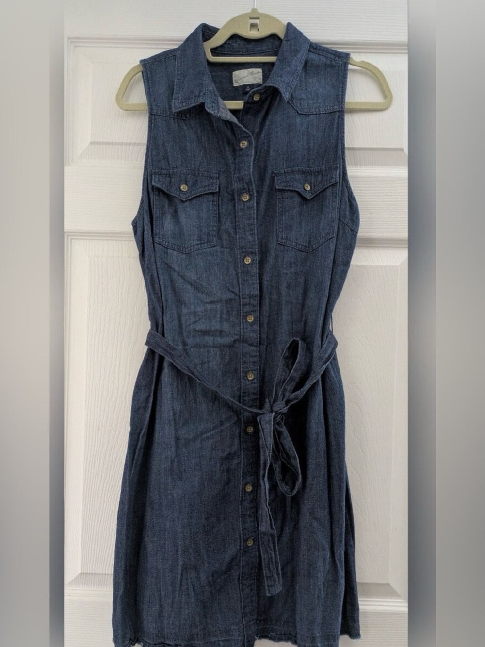 Universal Thread 100pct cotton denim sleeveless dress